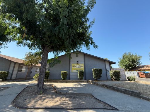 2-bedroom, 1-bath apartment in Visalia, CA – photo 1