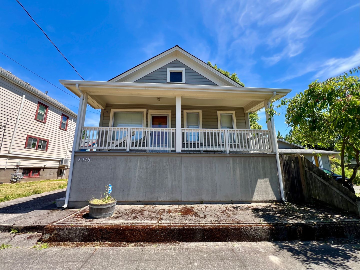 Portland House: 2916 SE 17th Avenue