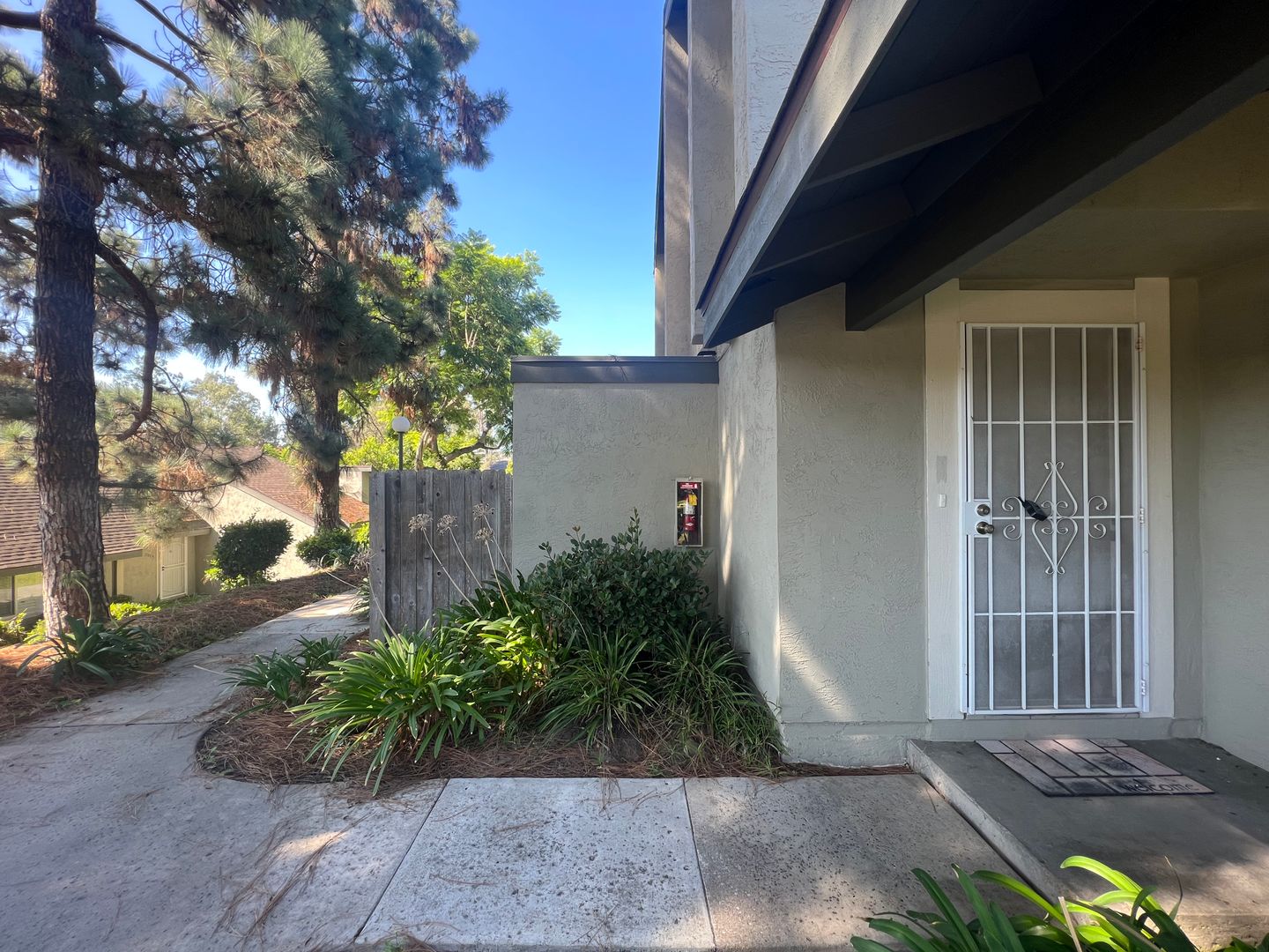 San Diego House: 10860 Tierrasanta Boulevard