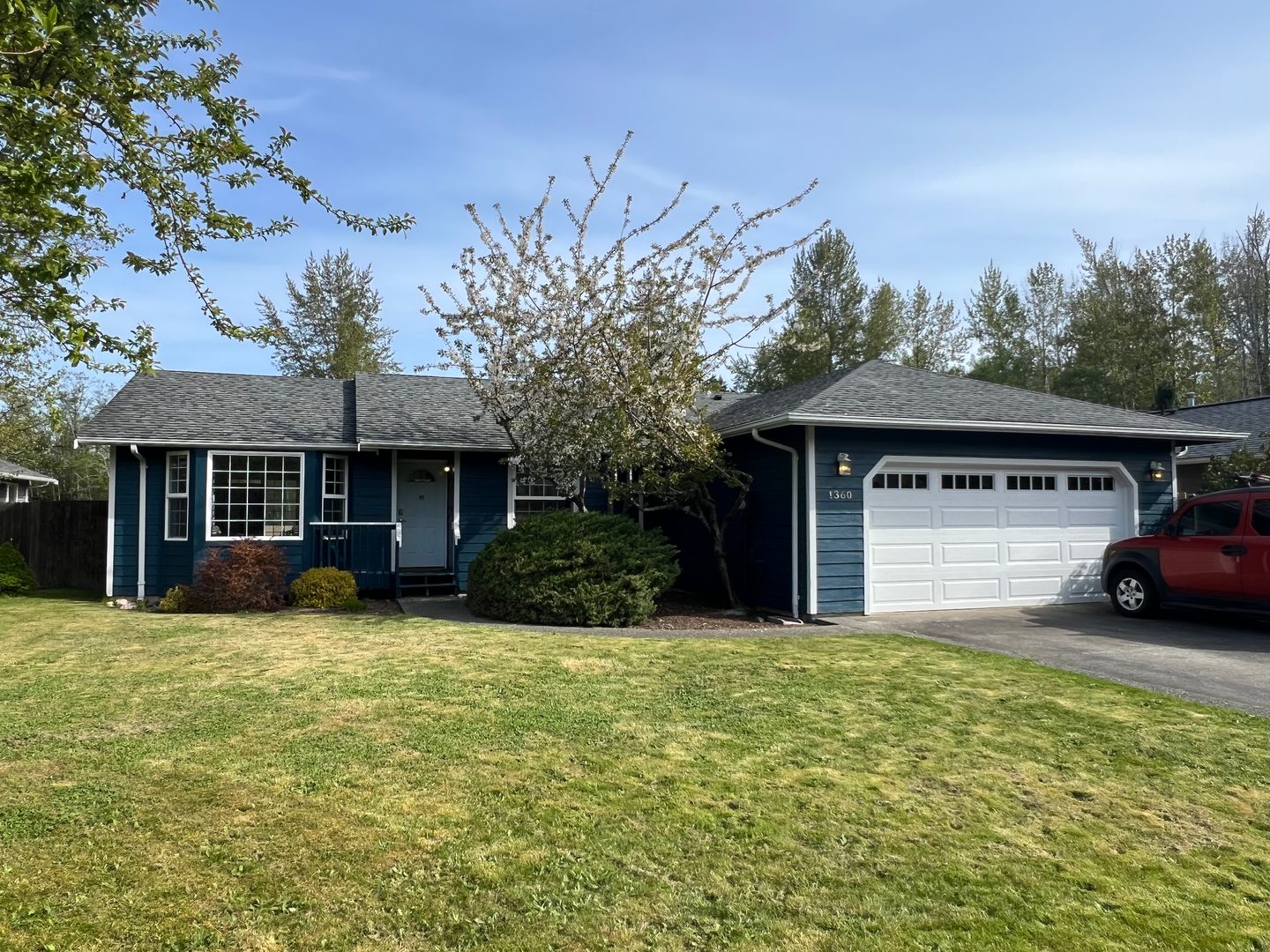 Bellingham House: 1360 Roma Rd