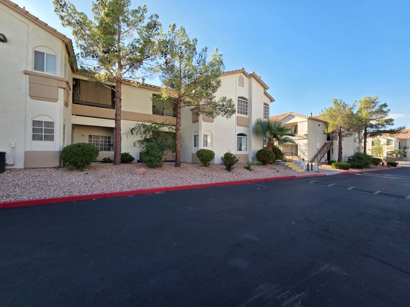 Las Vegas Condo: 1830 N Buffalo Dr