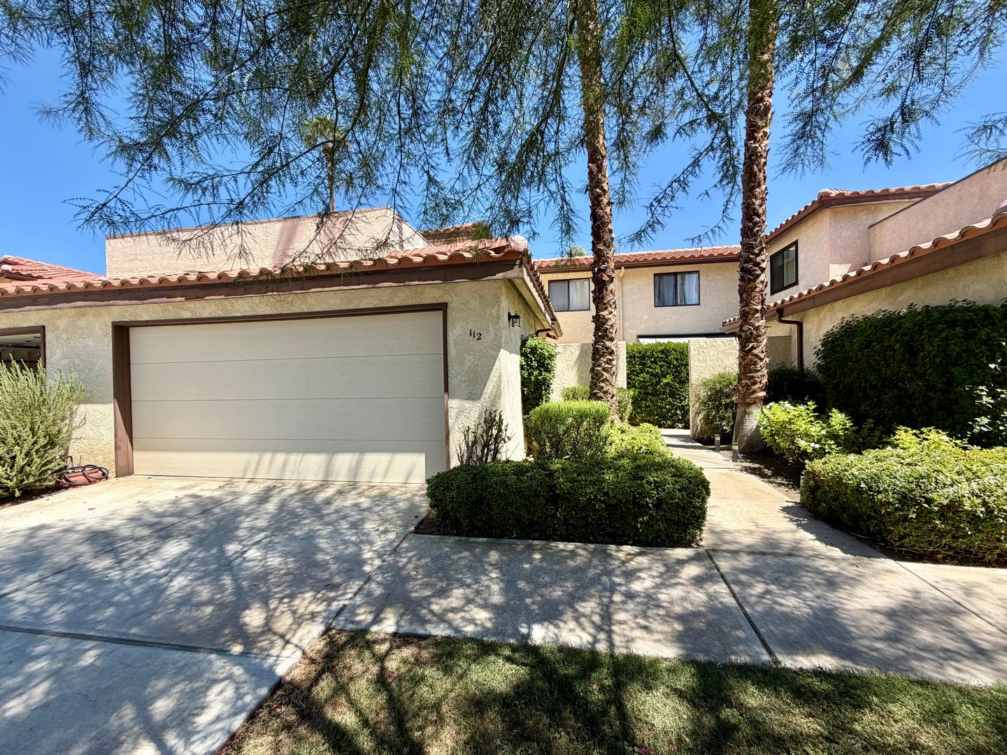 Palm Desert Condo: 112 Willow Lake Dr.
