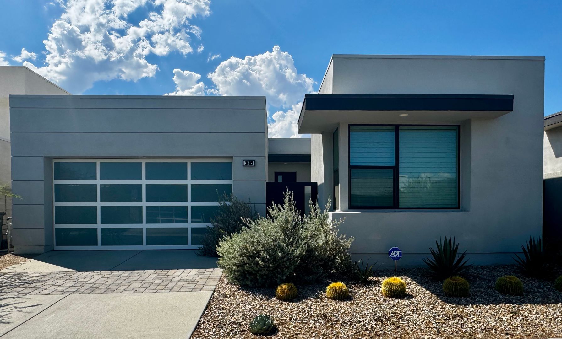 Palm Springs House: 3609 Ambassador Drive