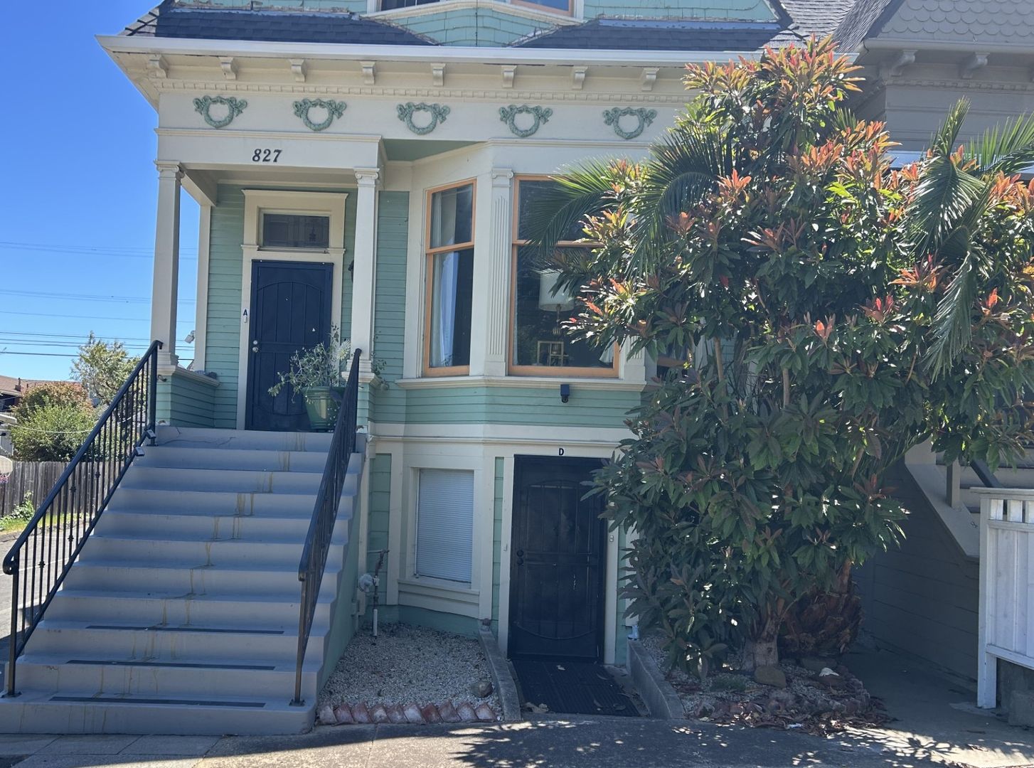 Vallejo Apartment: 827 Georgia Street