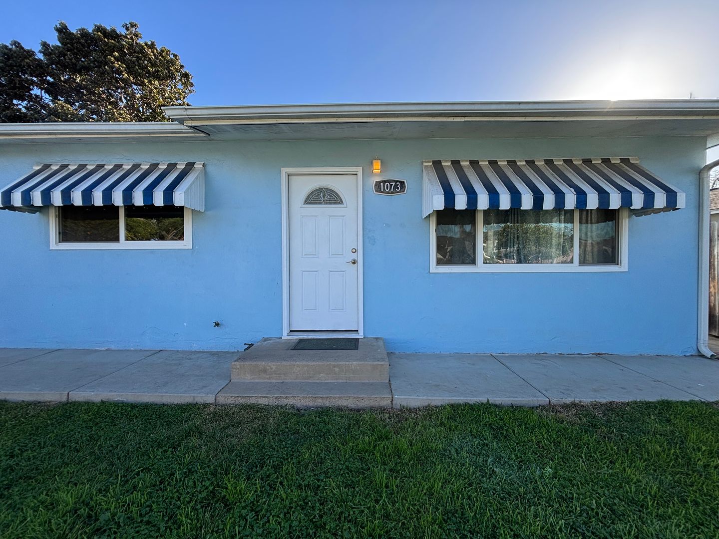 Imperial Beach House: 1073 7th Street