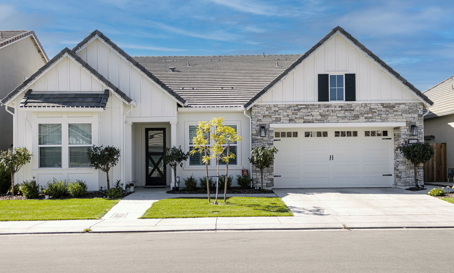 Lodi House: 3034 Carrousel St