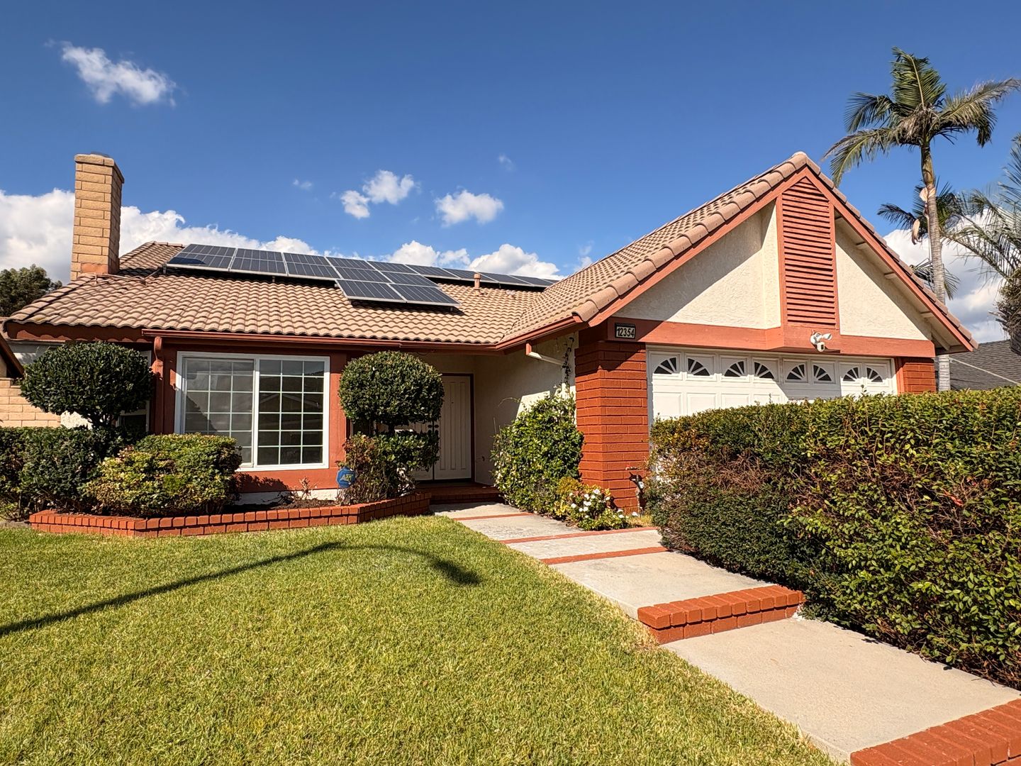 Rancho Cucamonga House: 12354 Huckelberry St.