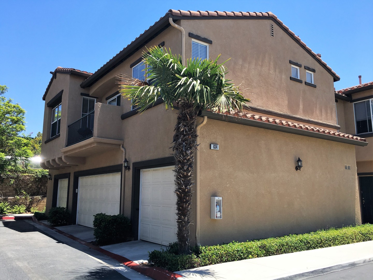 Oceanside House: 634 Sumner Way UNIT 1