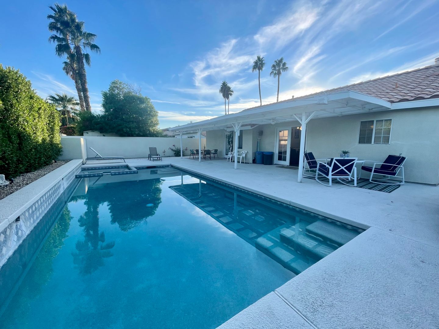 Cathedral City House: 30306 Avenida Maravilla