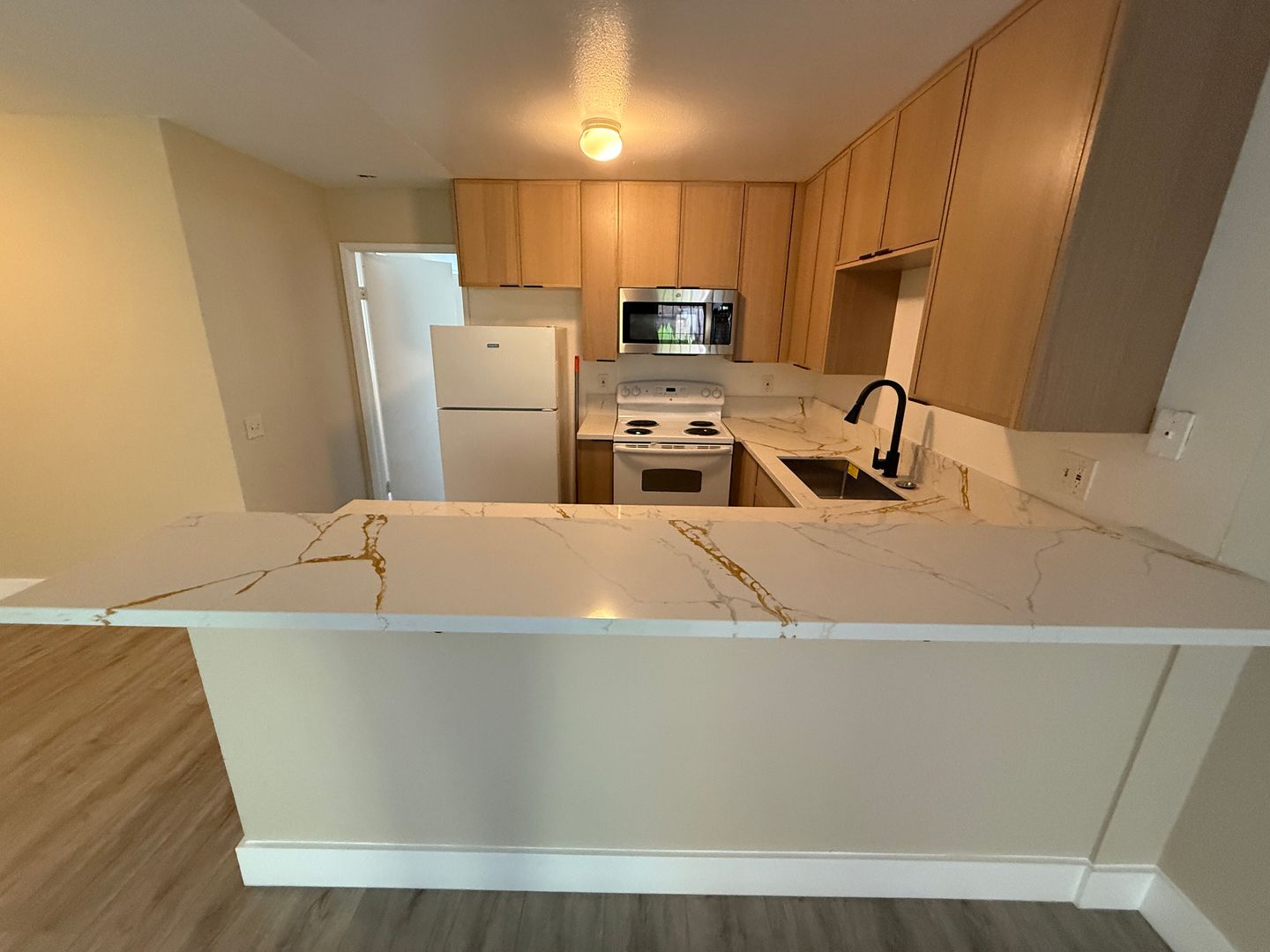 San Diego Apartment: 4122 Marlborough Ave