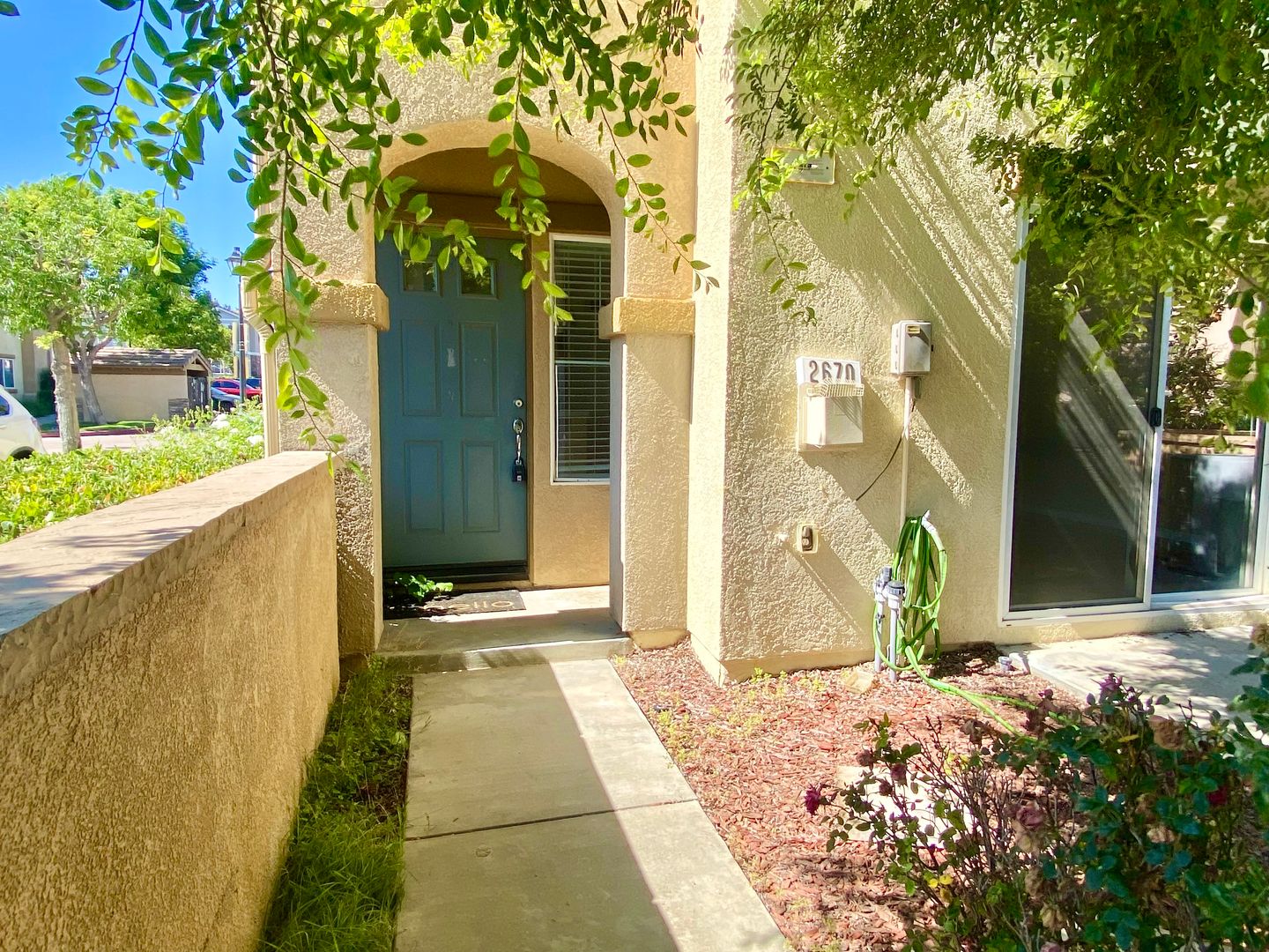 Simi Valley Townhome: 2670 Night Jasmine Drive