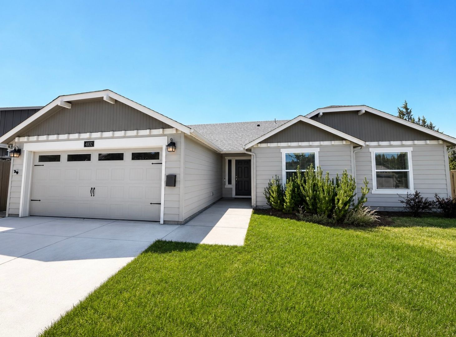 Redmond House: 4832 SW Volcano Avenue