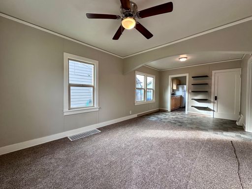 409 Monroe Street, Oregon City, OR 97045