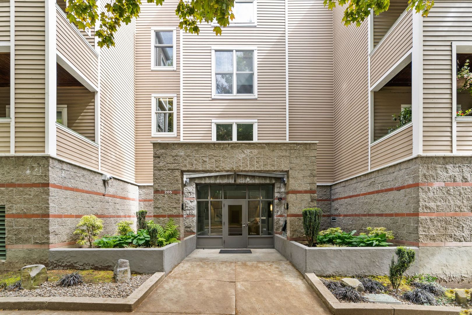 Portland Condo: 205 SW Montgomery St.