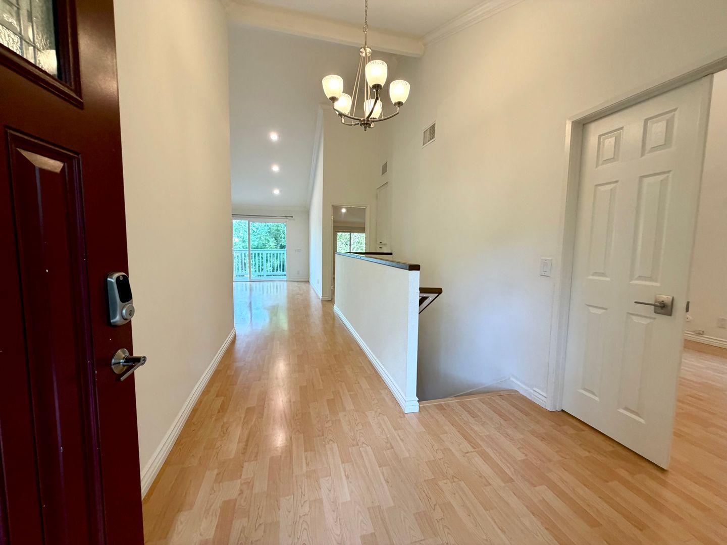 Oak Park House: 5708 Camelia Ln