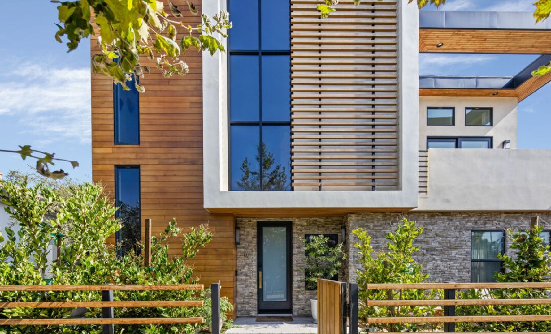 Los Angeles House: 12464 Washington Pl Unit A