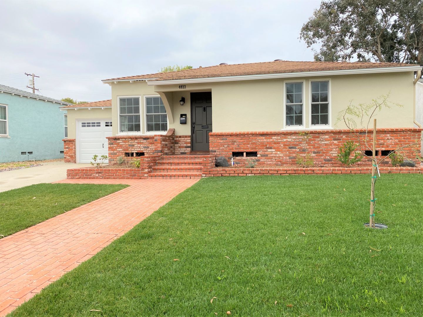 La Mesa Multiplex: 4033 Violet Street