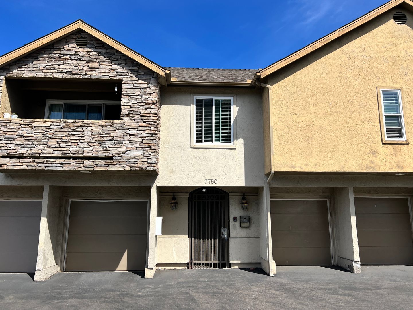 San Diego Condo: 7750 Stalmer #12