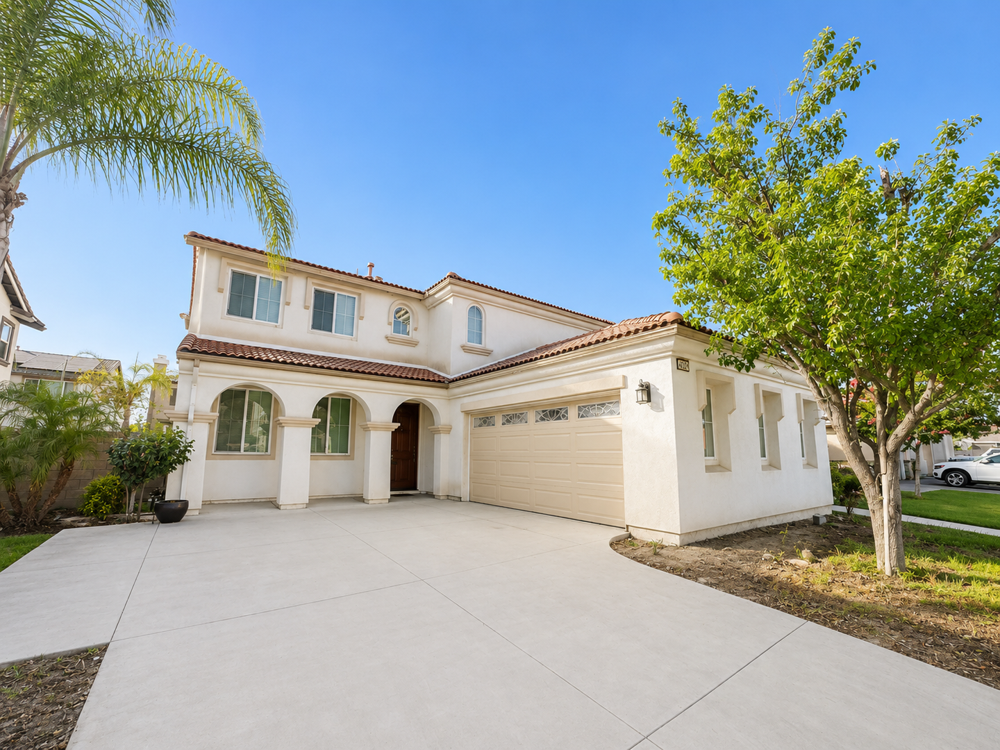 Hemet House: 4420 Cloudywing Rd