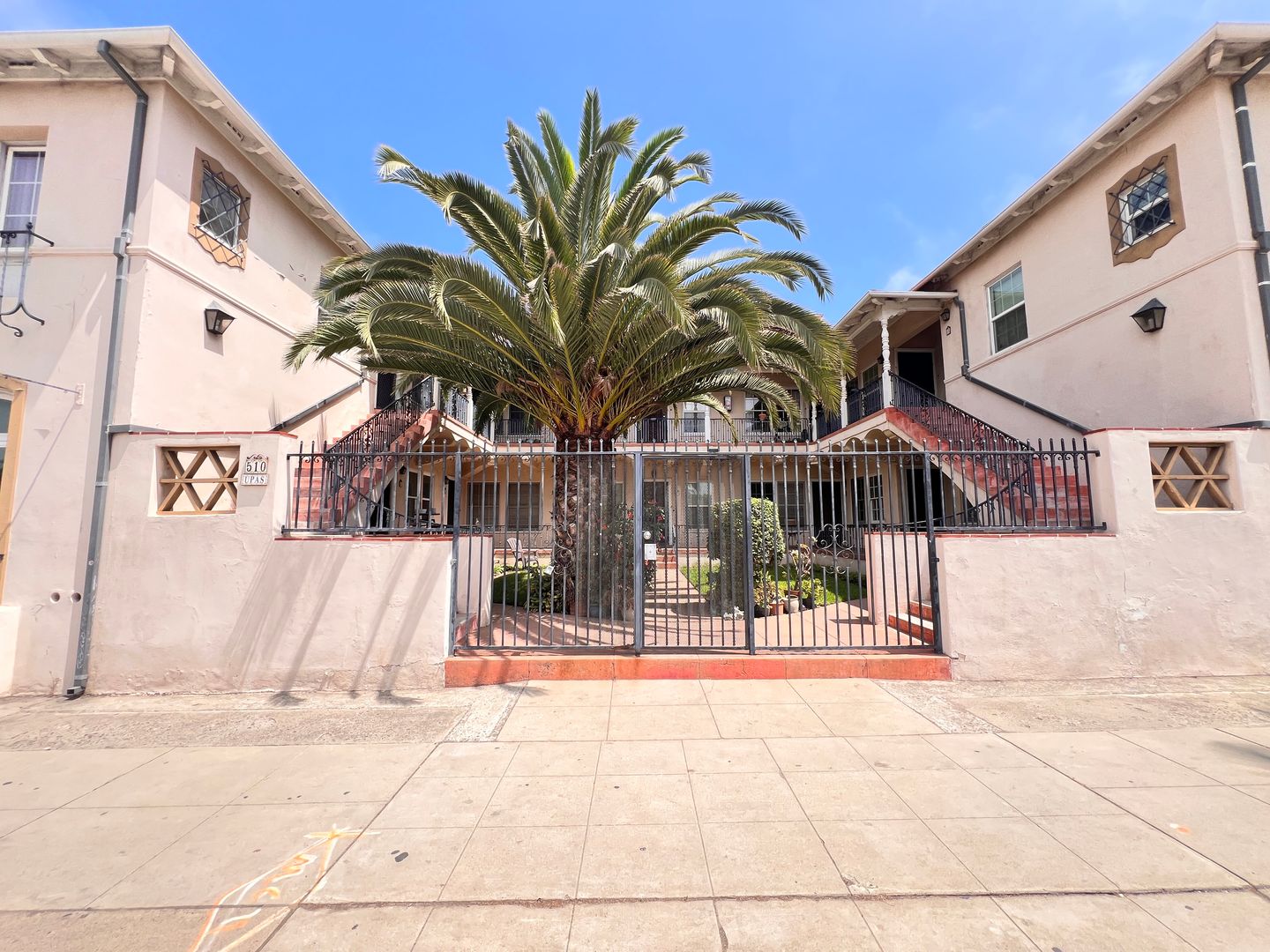 San Diego Apartment: 510 Upas St