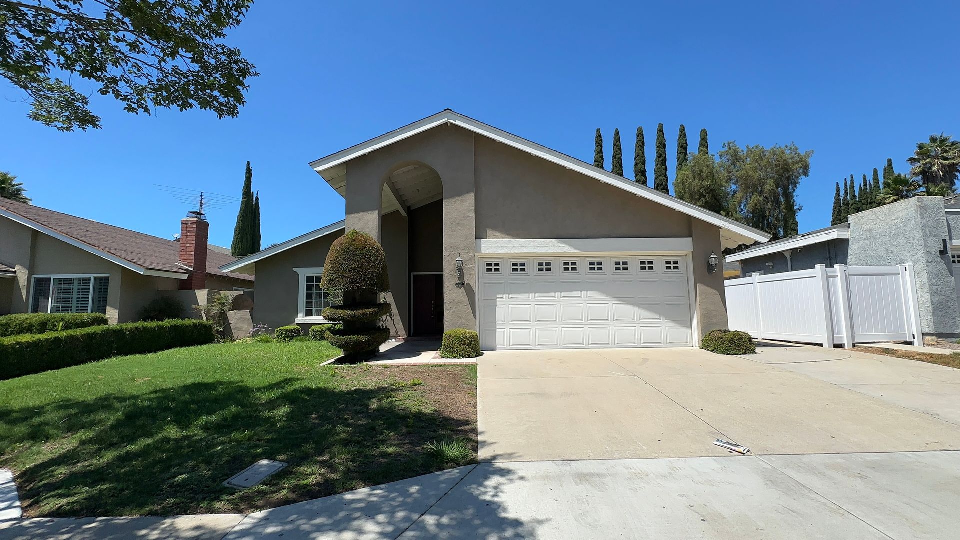 Yorba Linda House: 6047 Kingsbriar Dr.