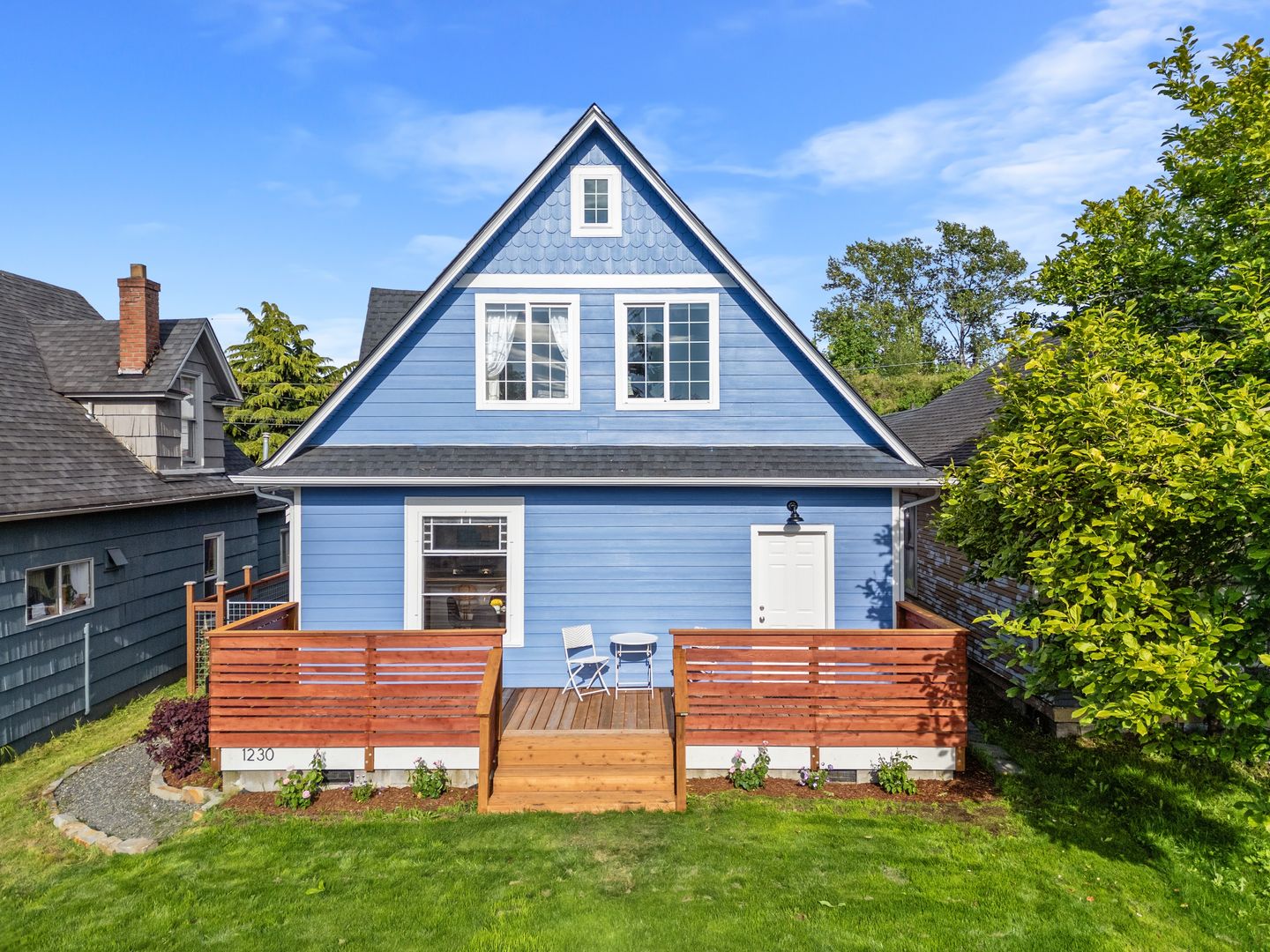 Bellingham House: 1230 Ellis St