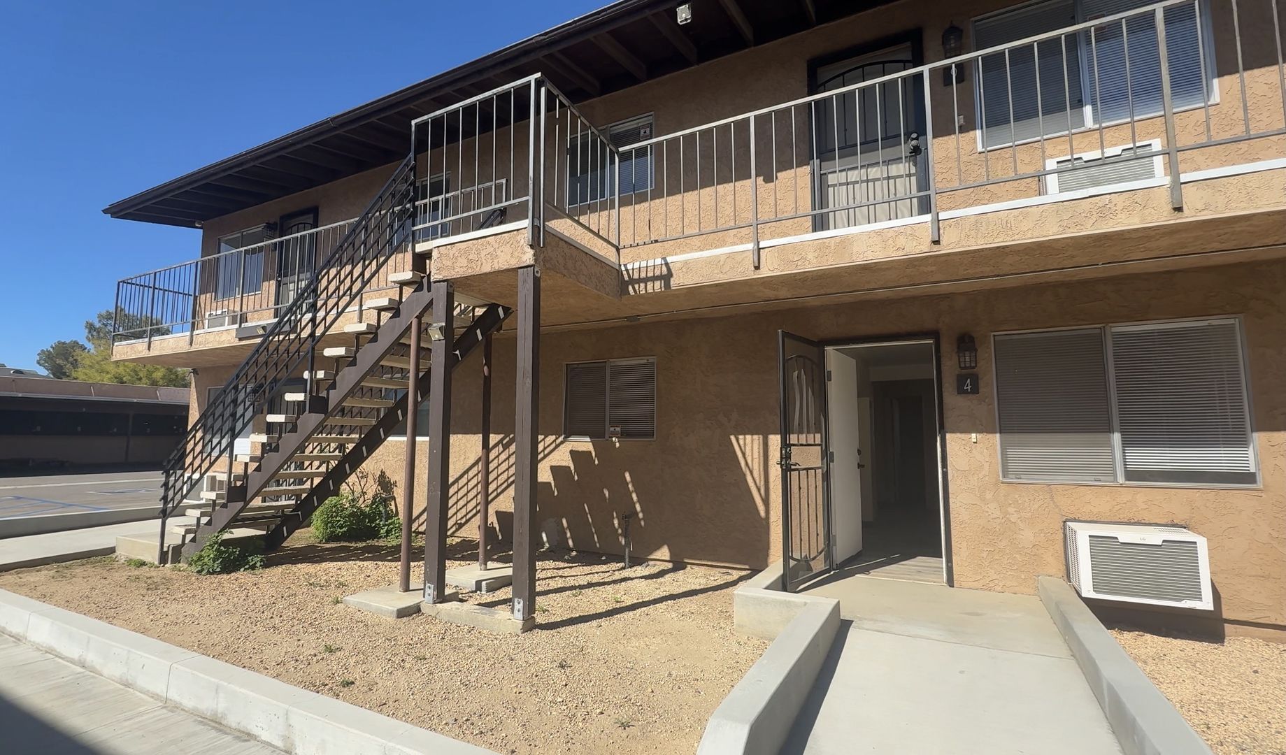 Palmdale Apartment: 524 E. Ave Q12 - Unit 4