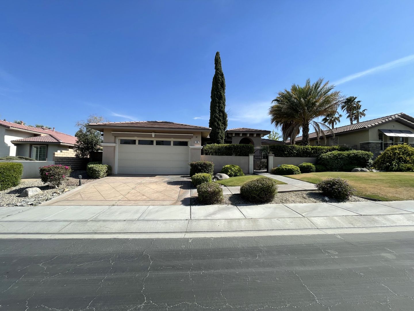Rancho Mirage House: 138 Via Solaro