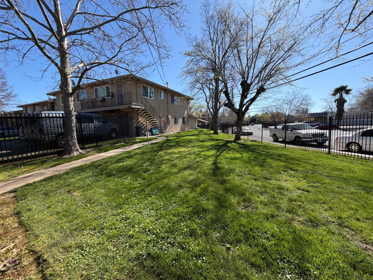 Rancho Cordova House: 2044 Benita Drive