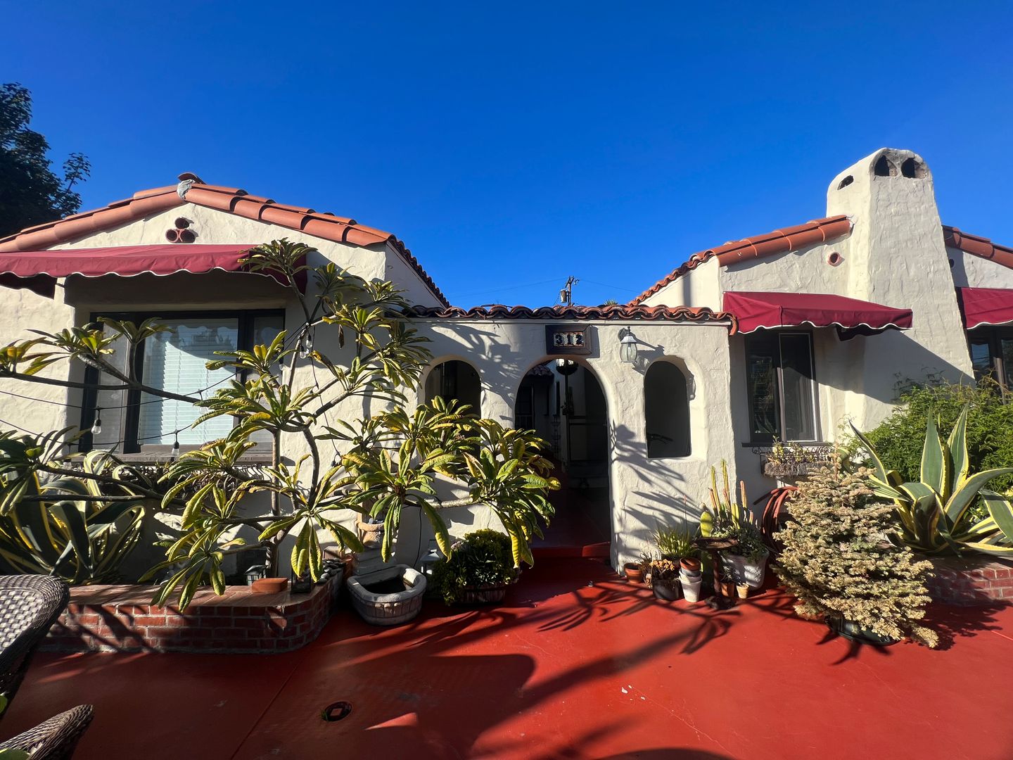 San Clemente Apartment: 312 Avenida Monterey