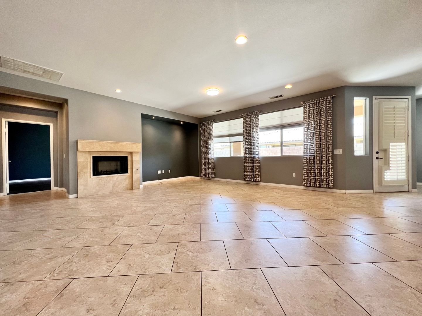 Indio House: 83403 Lightning Rd