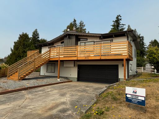 3 Bed 1.5 Bath home in Birch Bay Village Community Club