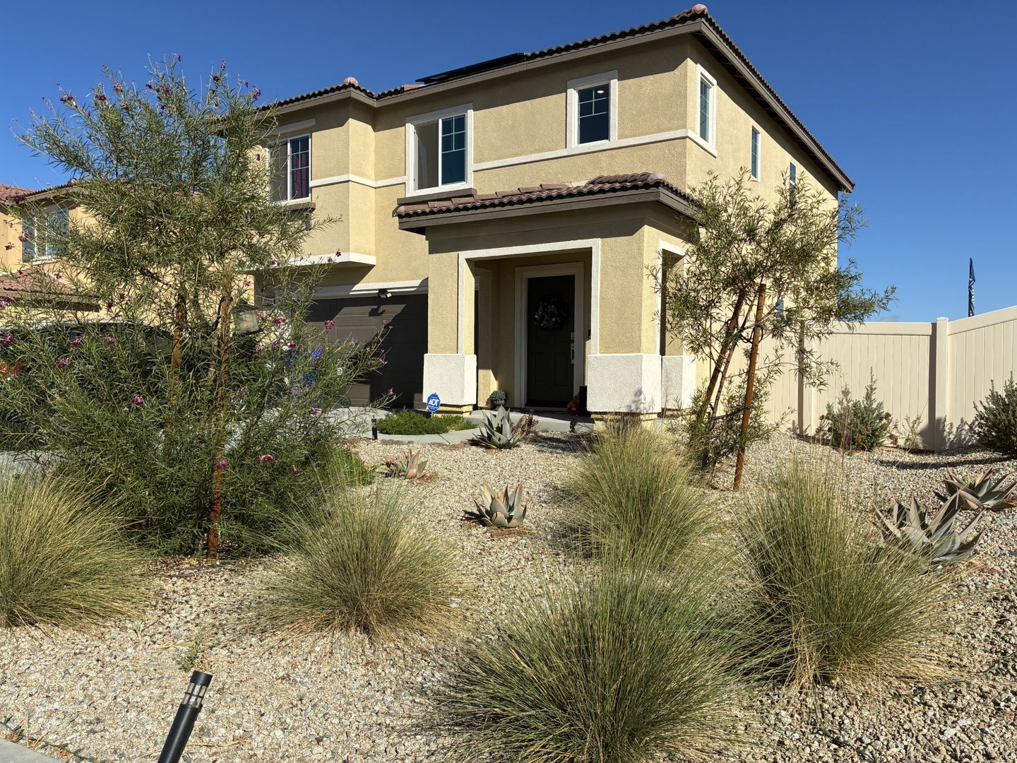 Adelanto House: 10374 San Andreas St