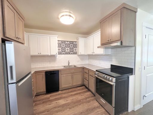 CHECK OUT THIS COZY STUDIO APARTMENT NEAR DOWNTOWN SISTERS!
