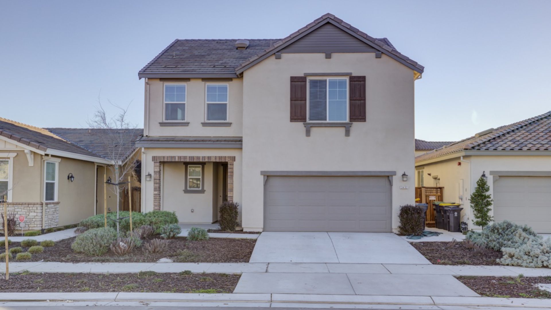 Lathrop House: 2432 Middlebury Dr