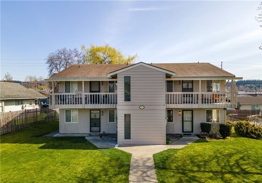 2 Bed 1 Bath 2nd floor unit in Bellingham – photo 1