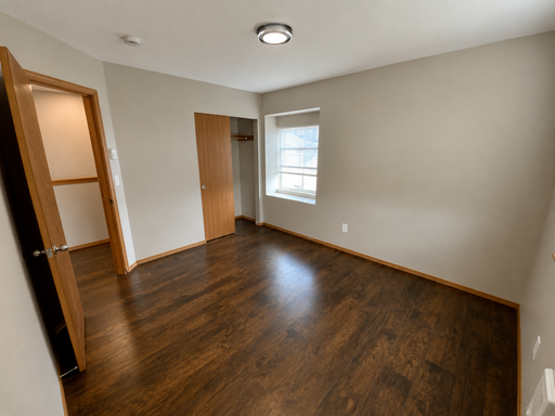 *HALF OFF 1st/mo RENT!!!* - Bright Updated 2-Bedroom with In-Unit Laundry, Private Entry & Off-Street Parking – photo 1