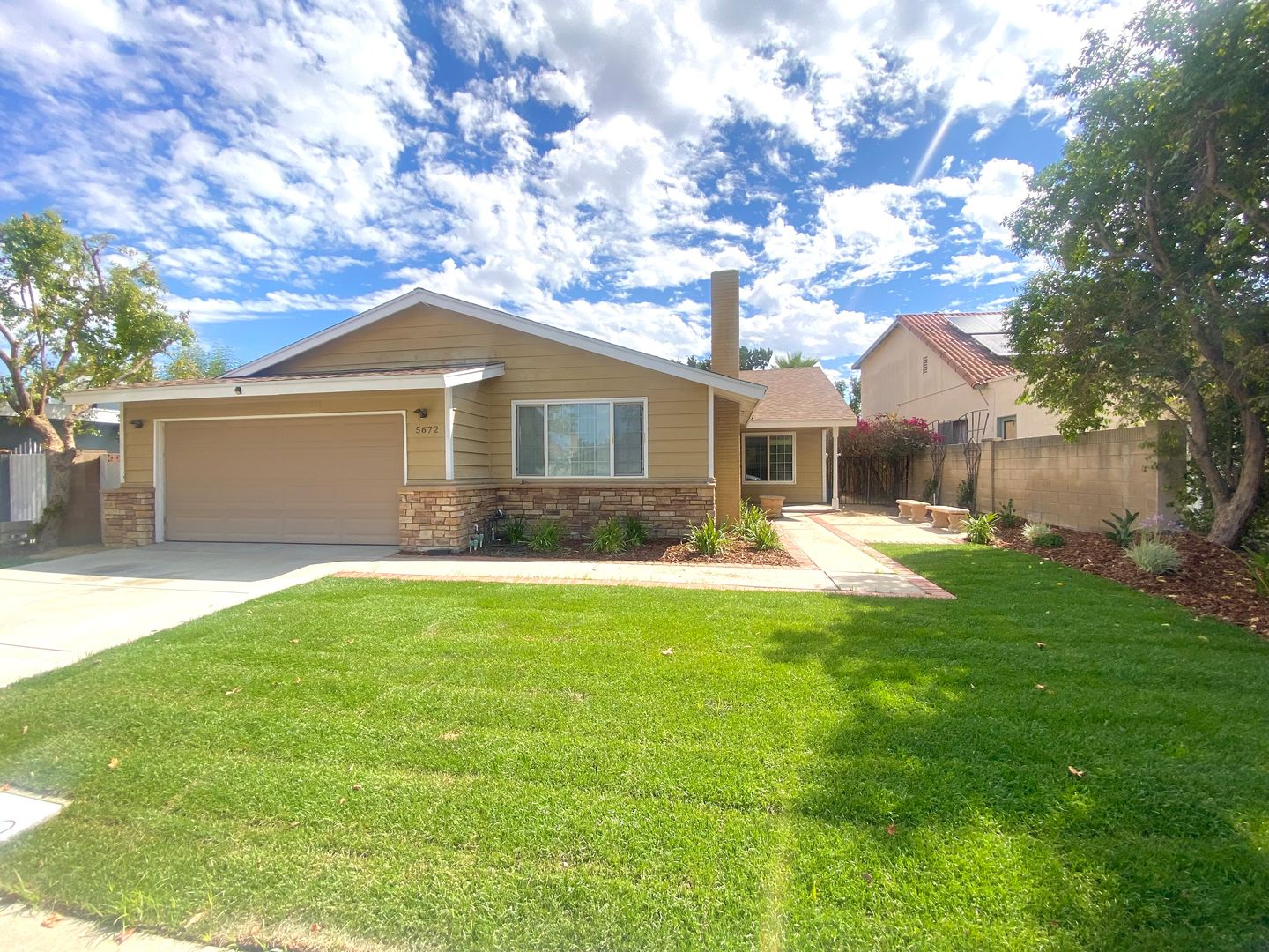 Agoura HIlls House: 5672 Medeabrook Place