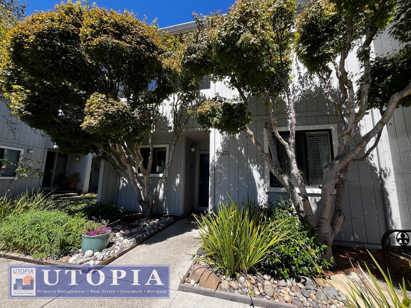Santa Cruz House: 2-1171 East Cliff Drive