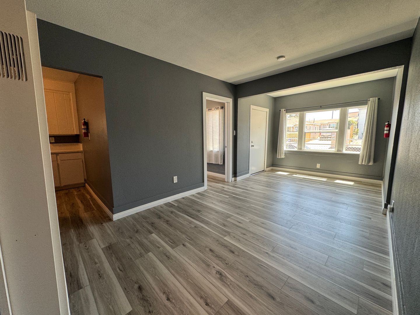 San Diego House: 3766 Teak St