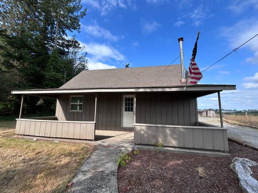 3 Bedroom, 1.5 Bathroom House in Everson