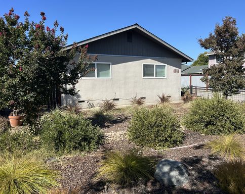 2-Bedroom, 1 Bath Unit - Northwest Santa Rosa – photo 1