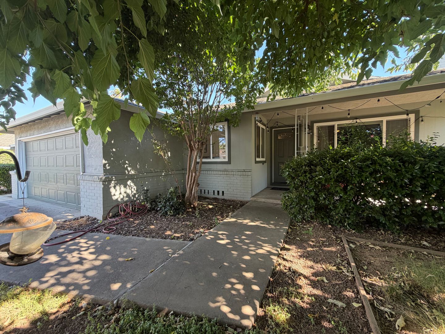 Sacramento House: 130 Brady Ct