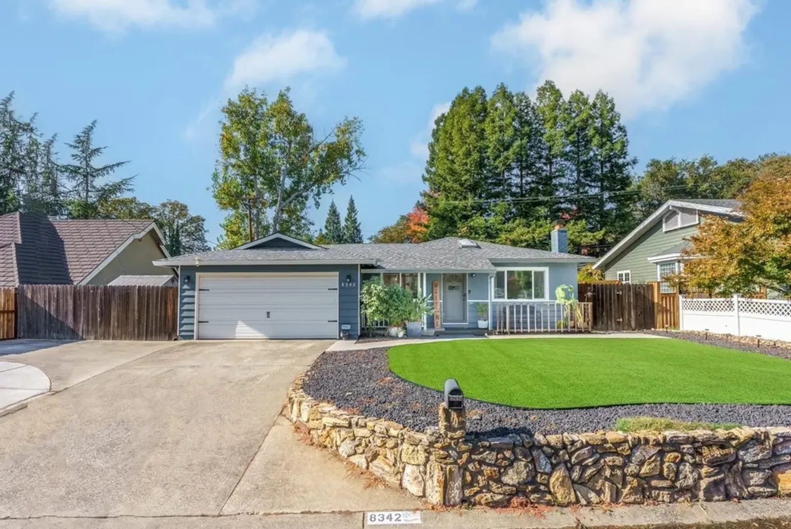 Granite Bay House: 8342 Hillgrove St.