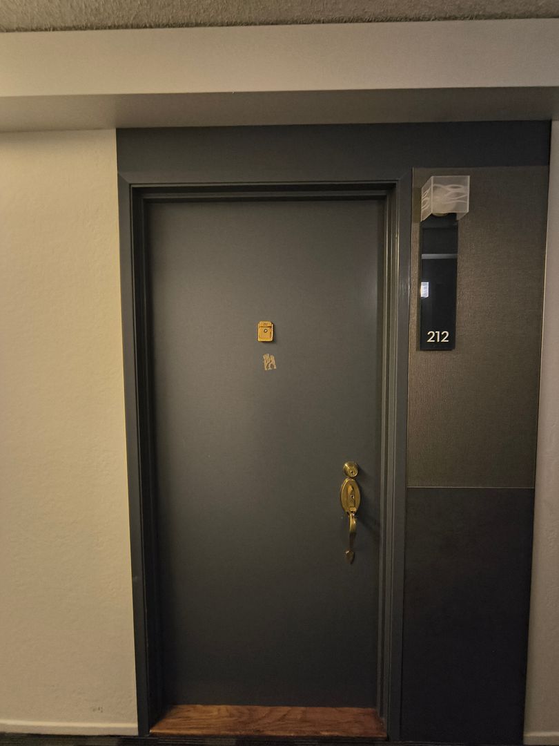 Emeryville Condo: 4 Captain Drive #212