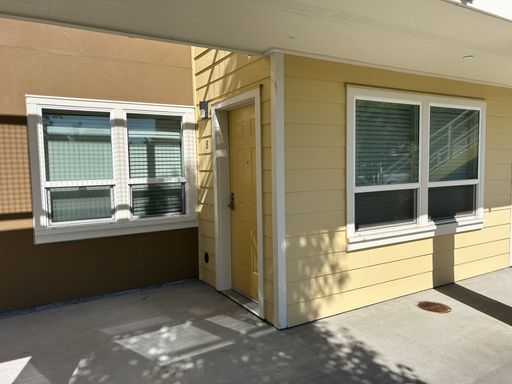 2 Bed, 1 Bath, 850 Square Foot Ground Floor-Single Story Apartment with Air Conditioning – photo 1