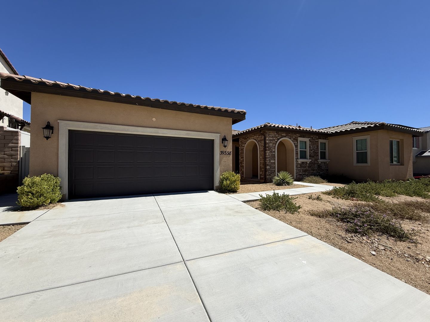 Palmdale House: 39338 Stirrup Ct
