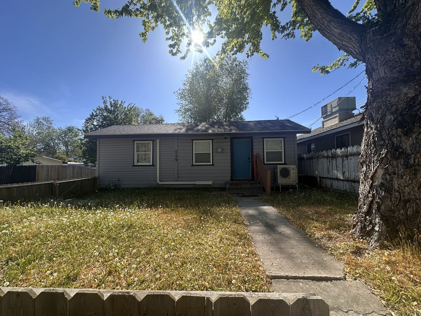 Susanville House: 115 Hall
