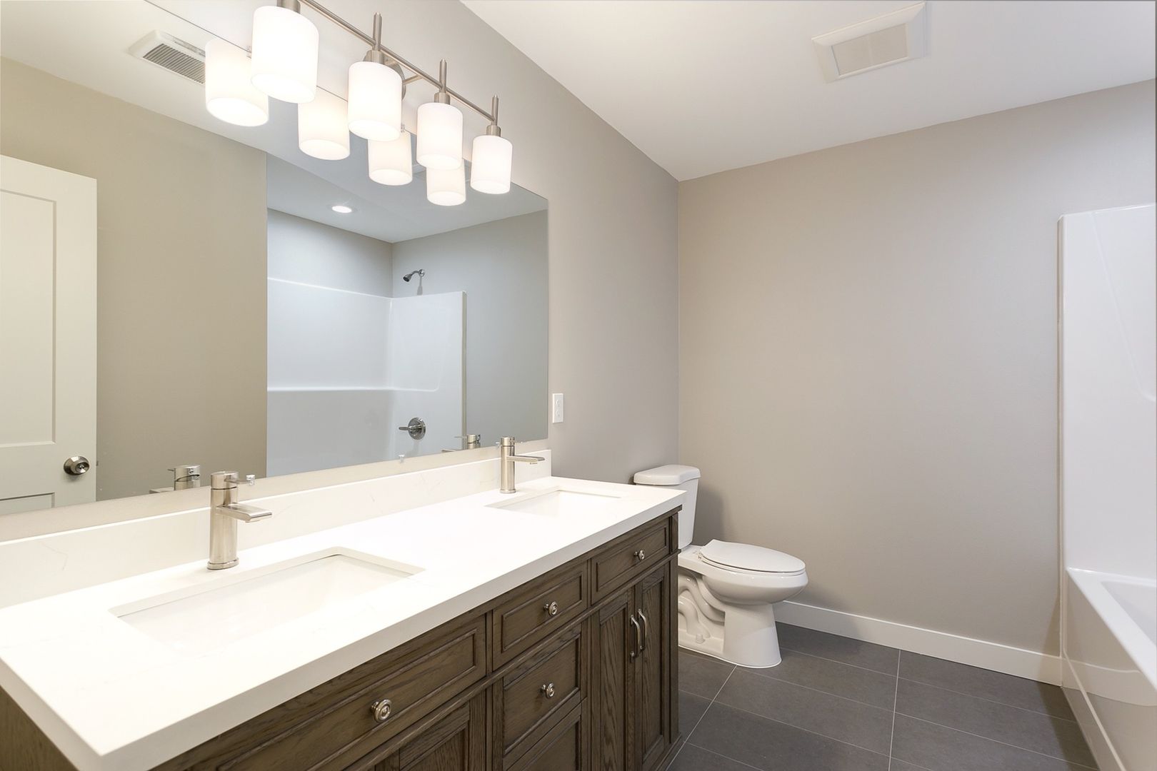 Maple Falls House: 6478 Tory Trail