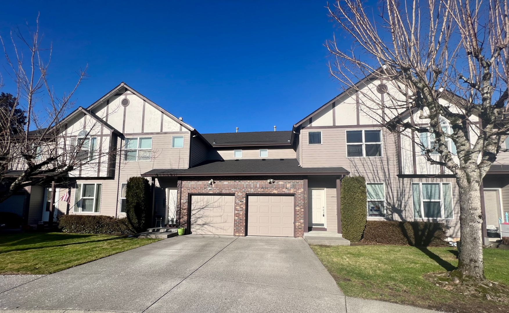 Portland Townhome: 16775 NE Halsey St.